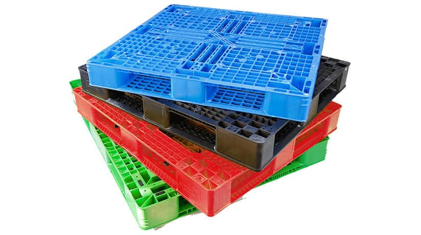 Heavy-Duty Plastic Pallets